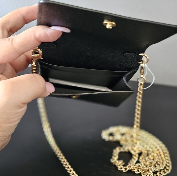 Coach Mini Wallet on Chain - Picture 4 of 4